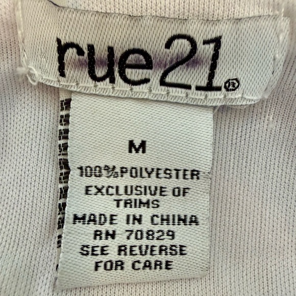 rue21 Red & Black Sequin Marble Swirl Mini Skirt - Size Medium - Picture 6 of 8